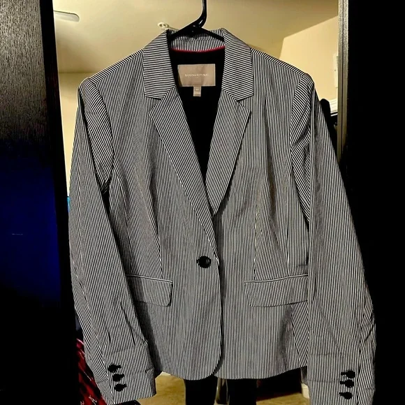 Banana Republic Blue striped blazer - Picture 2 of 6
